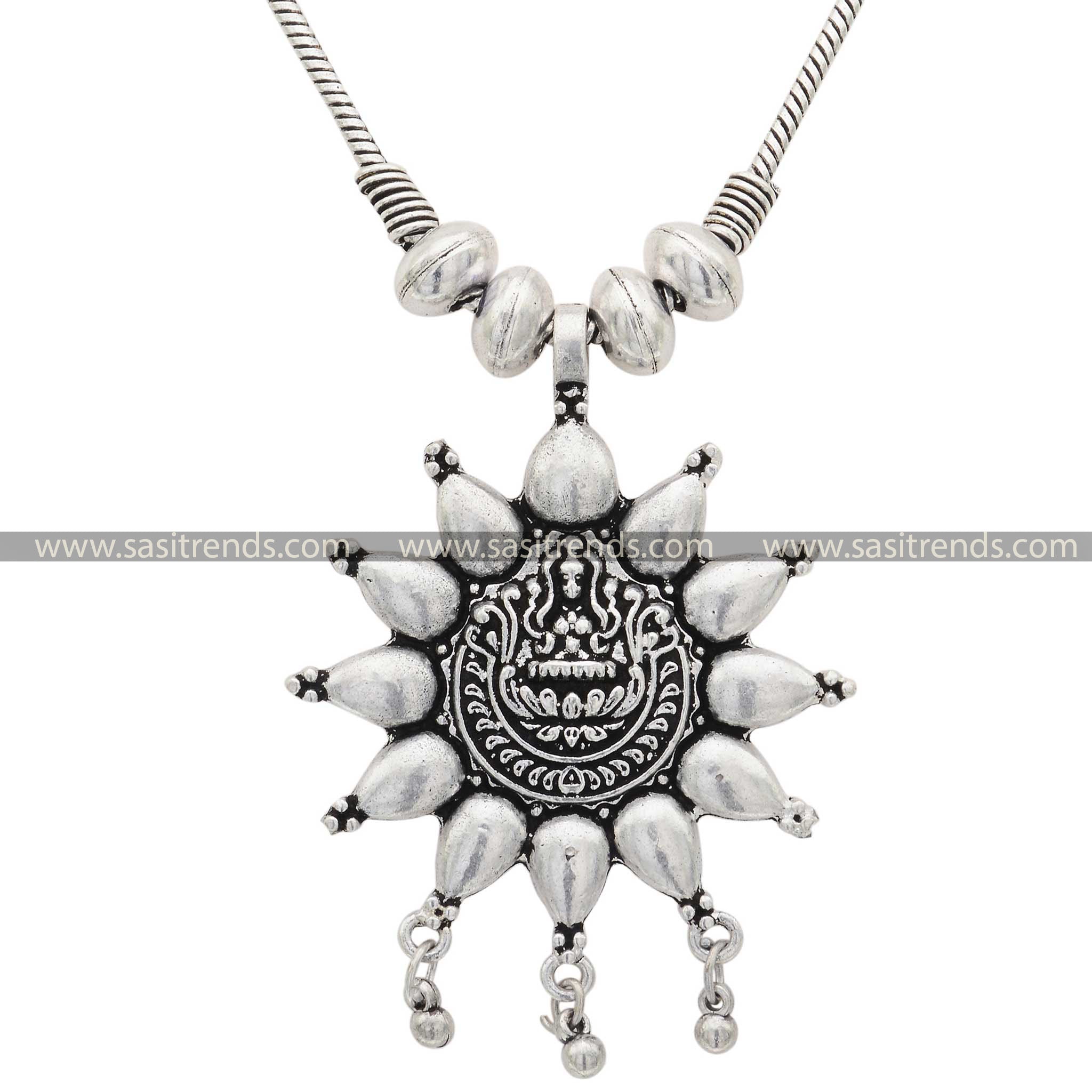 Handcrafted necklace with an intricate Lakshmi pendant design