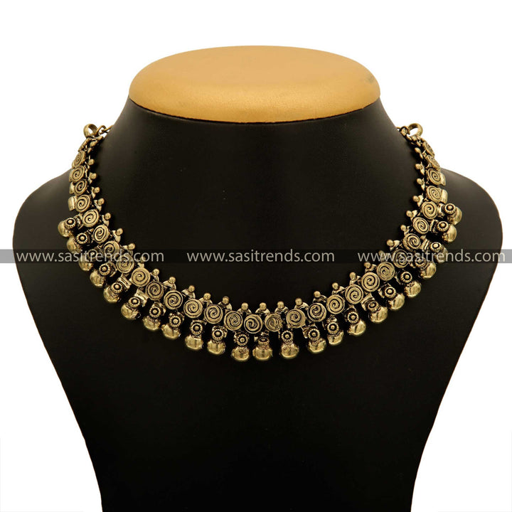 Artisanal Taralini Necklace in Antique Gold with Ball Features