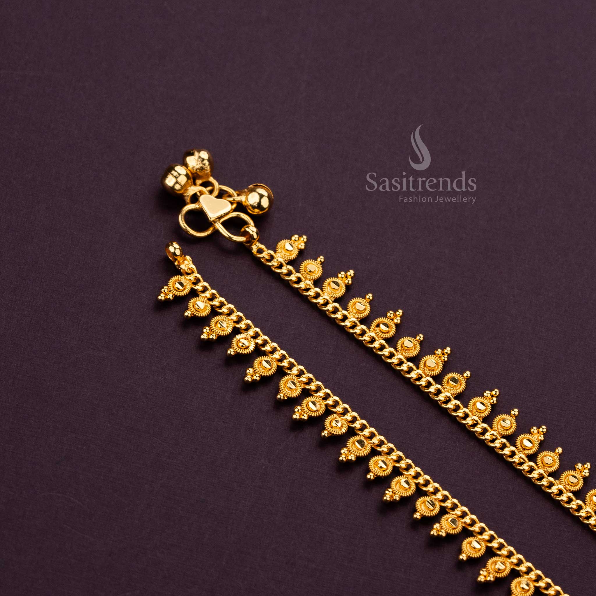 Versatile gold plated anklets perfect for casual and formal outfits - Sasitrends