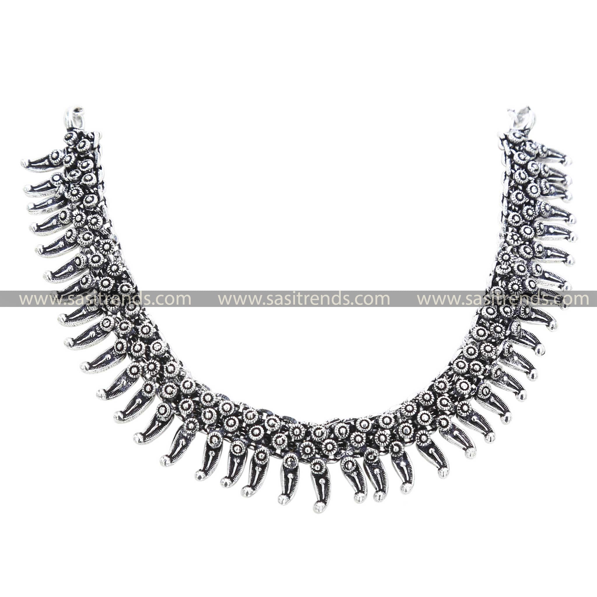 Regal Oxidised Necklace Embracing Vintage Elegance