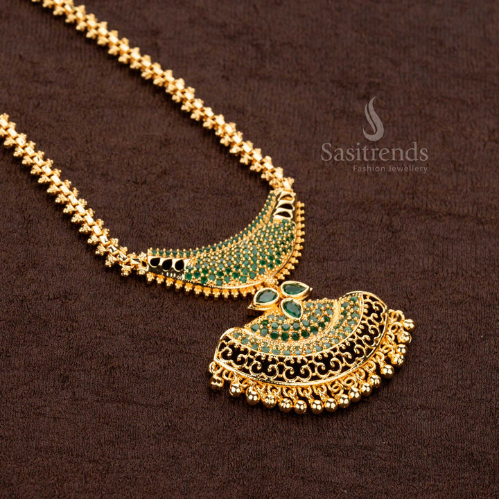 Elegant micro gold plated Gajiri necklace with green pendant and American diamond stones - Sasitrends