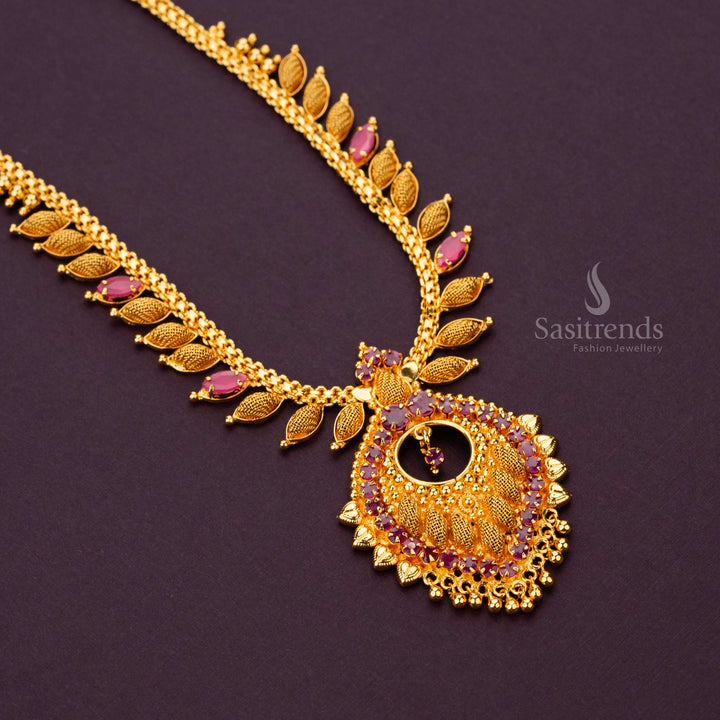 Guaranteed micro gold plated necklace with Ruby leaf-shaped stones and a luxurious finish - Sasitrends