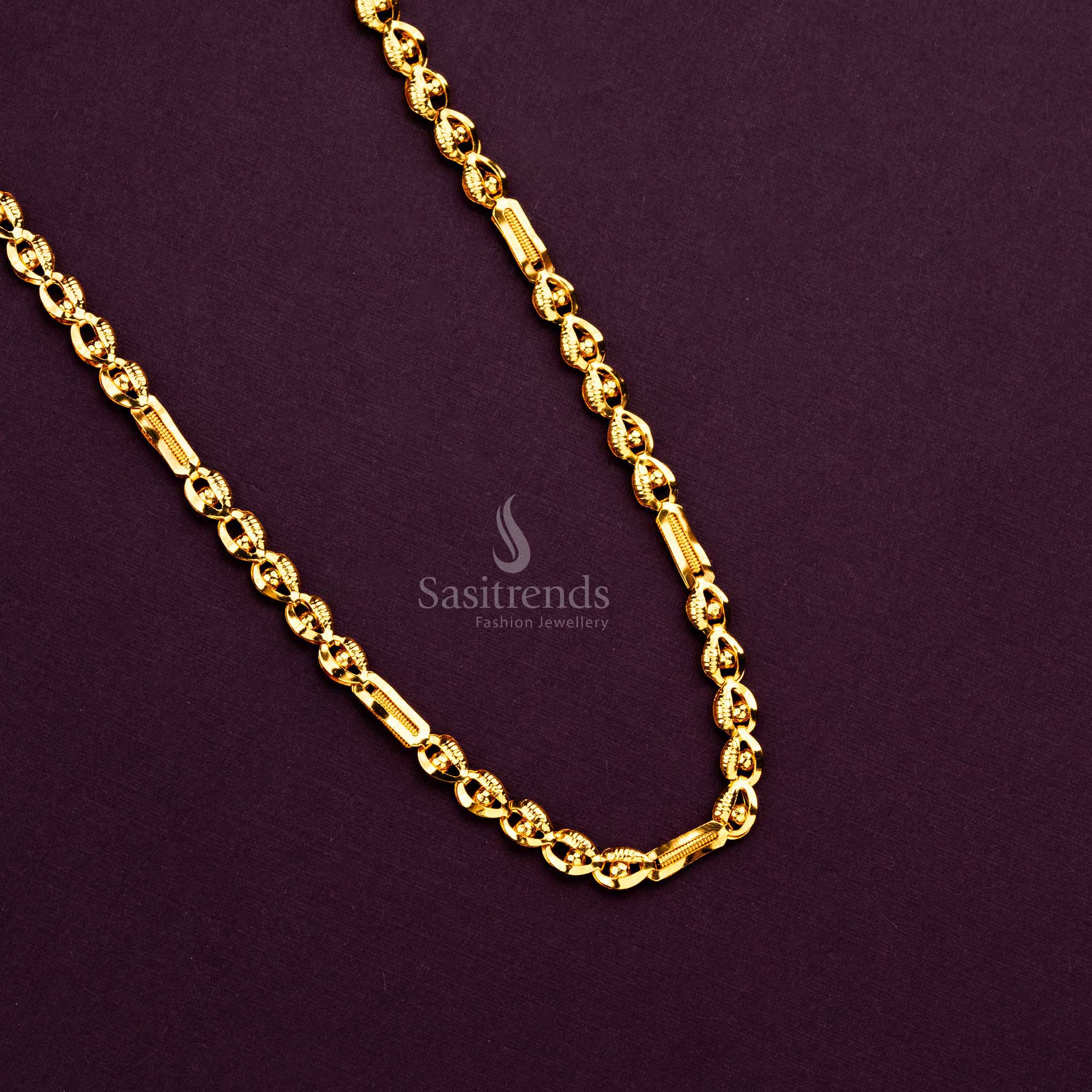 Guaranteed micro gold plated chain with intricate twist design and sparkling stones