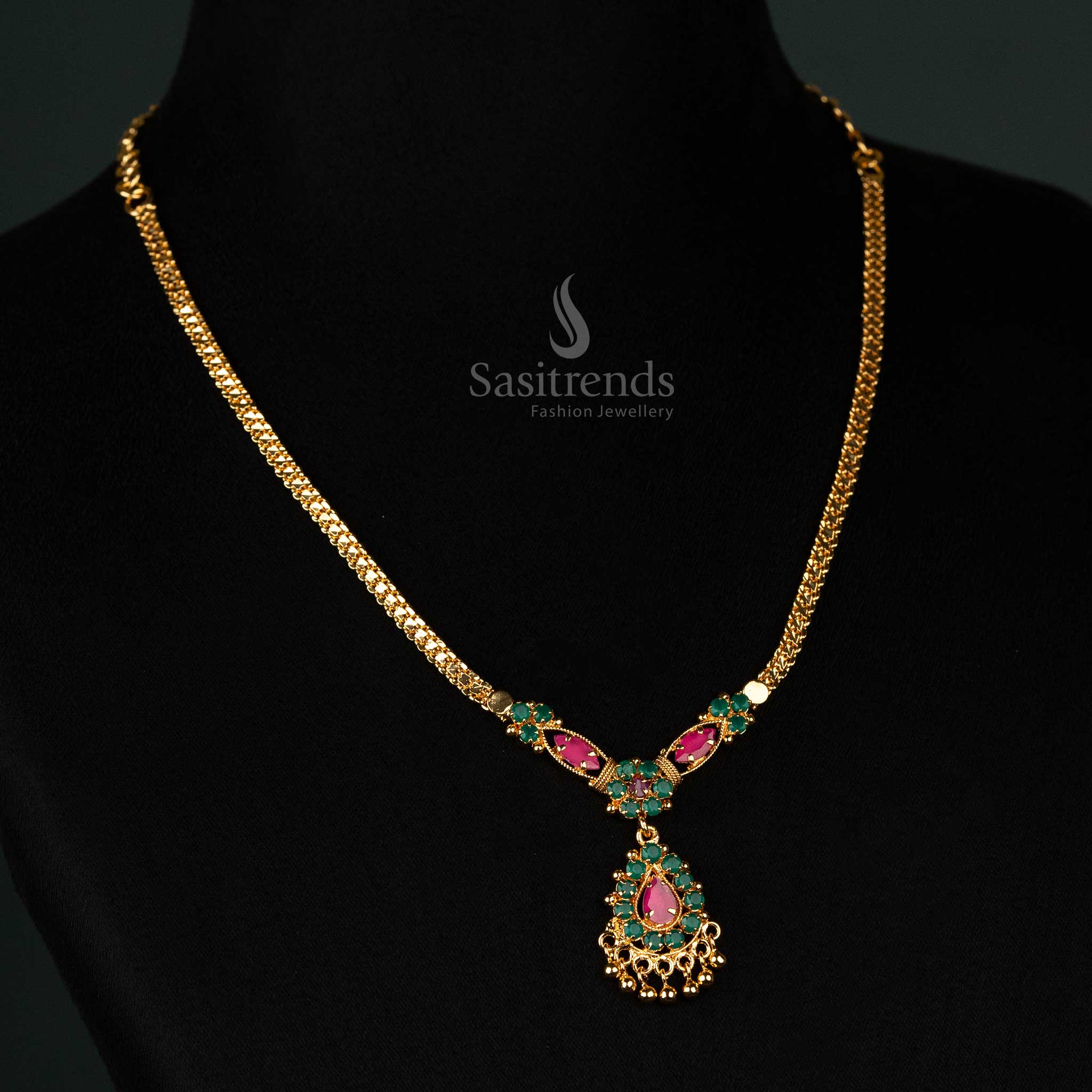 Traditional gold plated necklace featuring teardrop pendant with floral motifs, 24-carat pure gold, look like real gold - Sasitrends