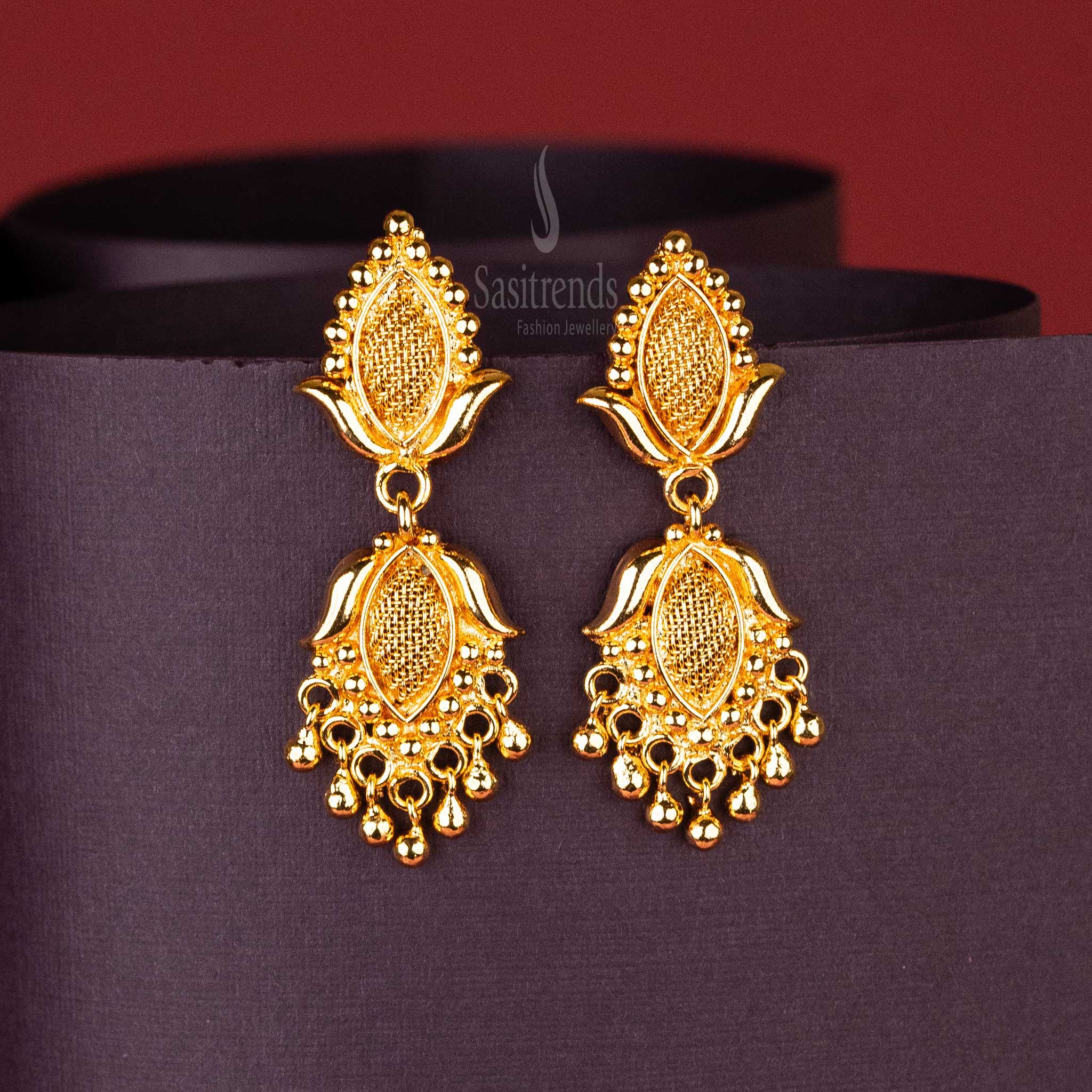 Leaf Drop Earrings with Golden Balls – Real Gold Look Alike Micro Gold-Plated Design