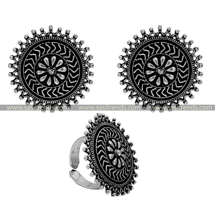 Oxidised Silver Stud Earrings and Ring with Floral Center and Radiating Patterns 1652D