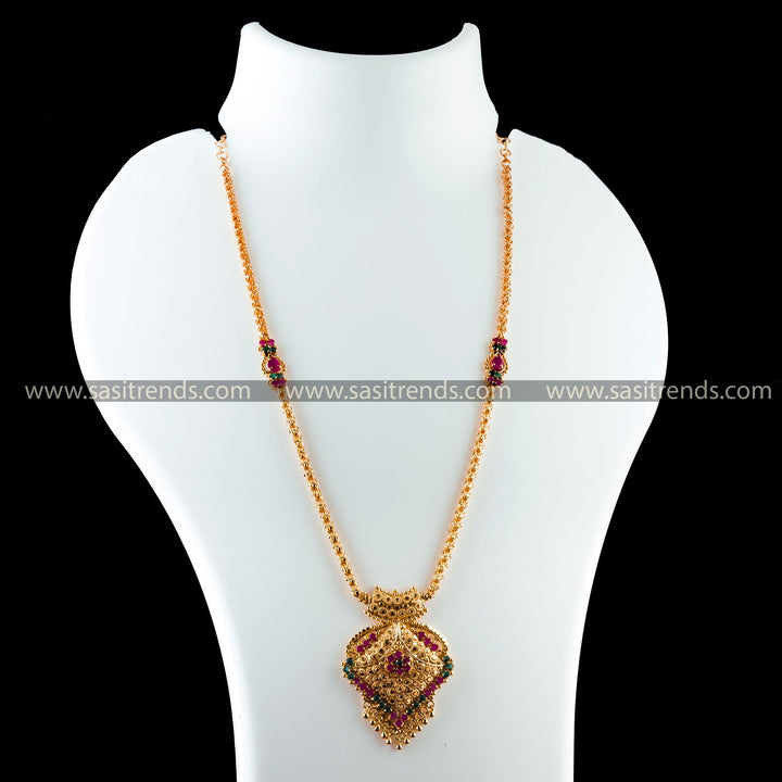 Elegant Micro Gold-Plated Pendant Necklace with Floral Motif - Sasitrends