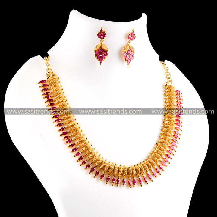 Sasitrends Micro Gold-Plated Leaf Design Necklace & Jewellery Set with Marques Stone