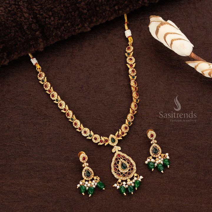 Temple matte gold ruby green necklace set with green bead accents 