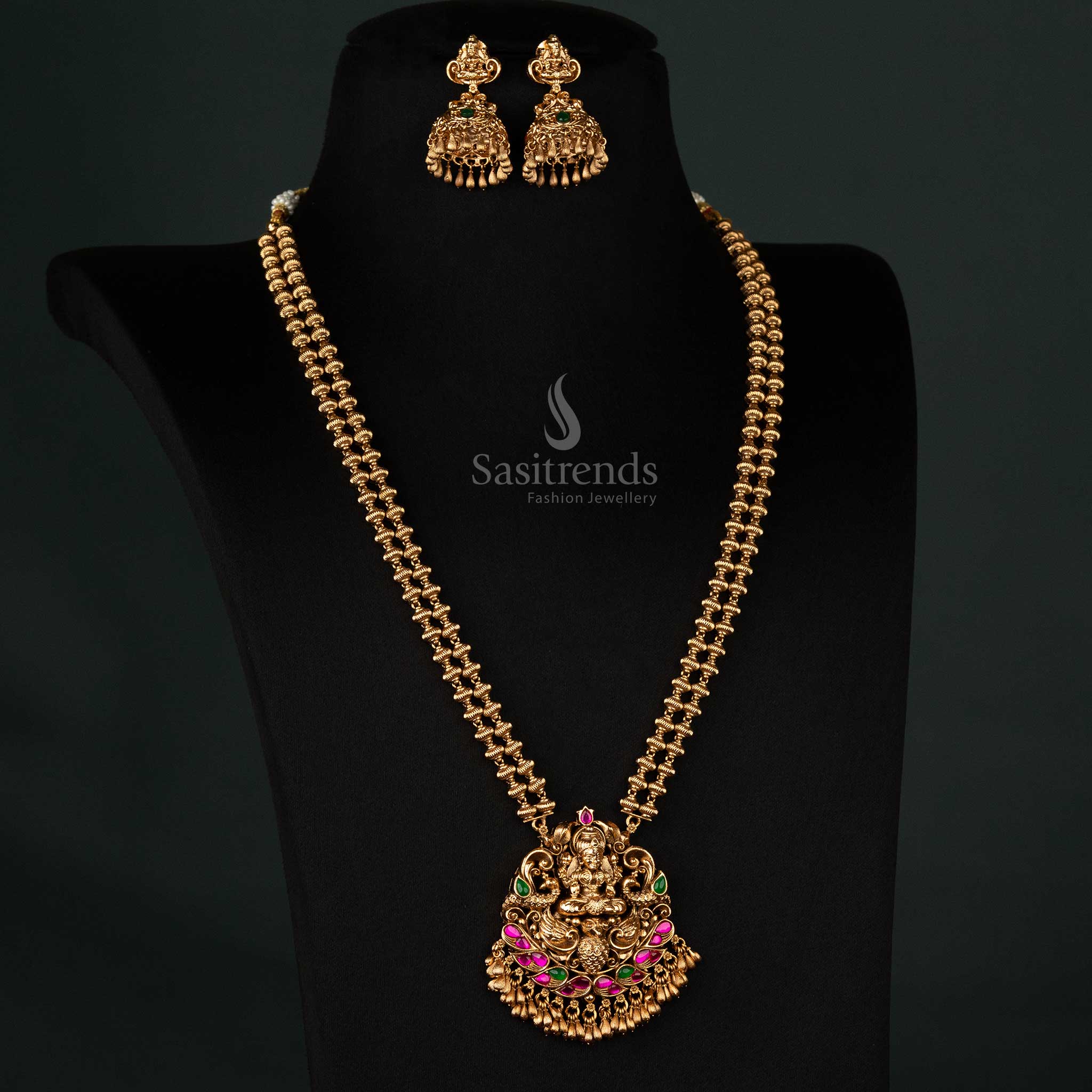 Exquisite temple jewellery with divine Lakshmi motifs for festive and wedding wear - Sasitrends