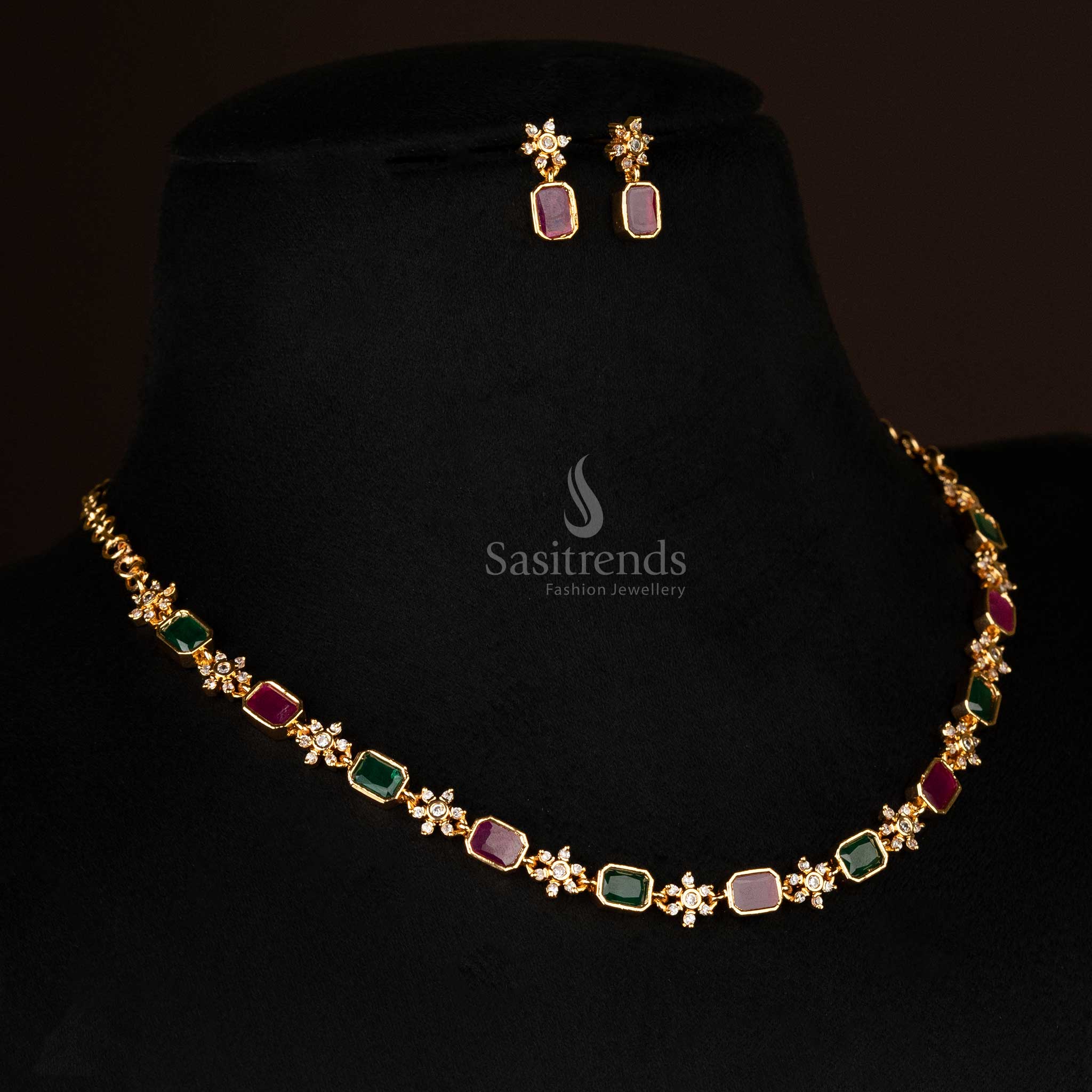 Full jewellery set featuring 24 carat gold plating and sparkling diamond stones - Sasitrends