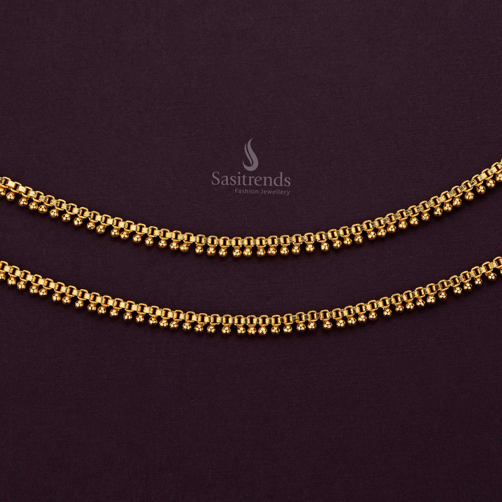 Stunning anklets featuring delicate dangling gold accents - Sasitrends