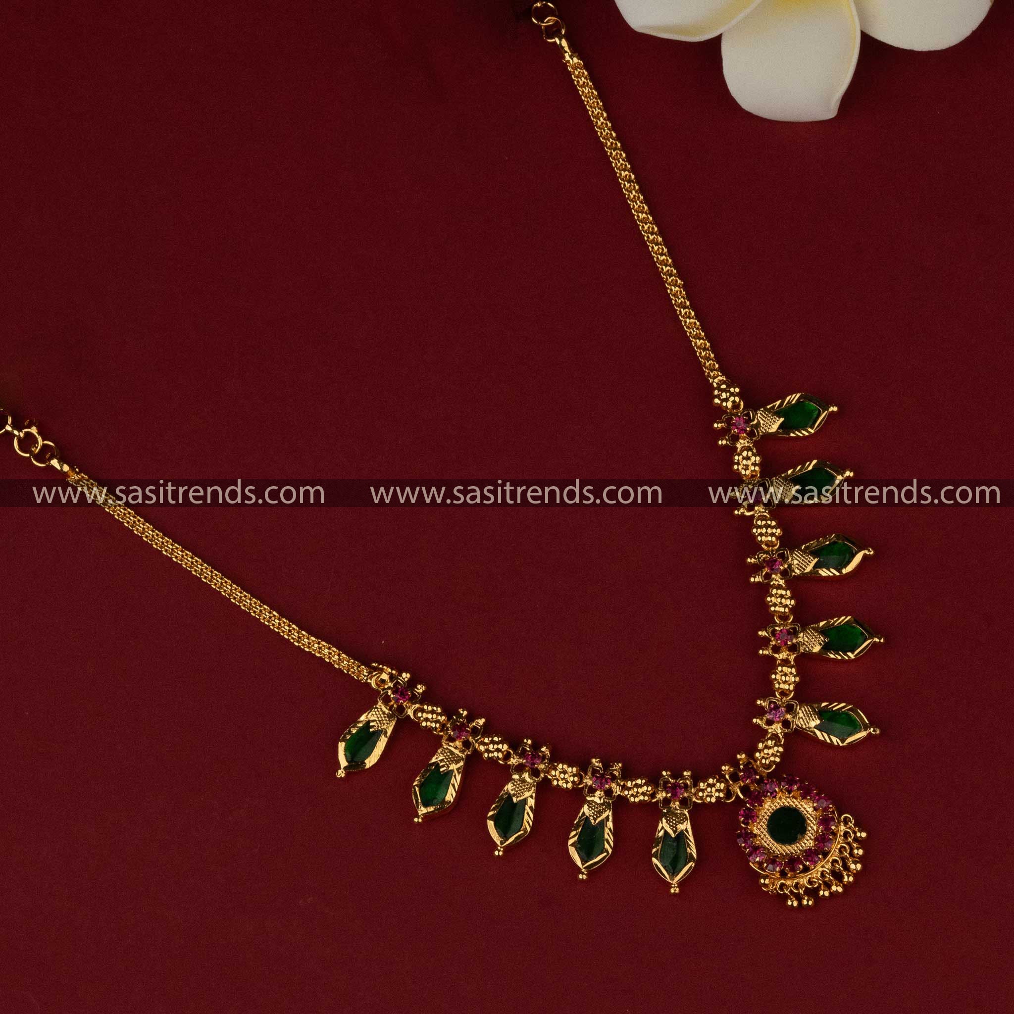 Micro Gold Plated Green Palakka Nagapadam Necklace with Five Petal Design Sasitrends