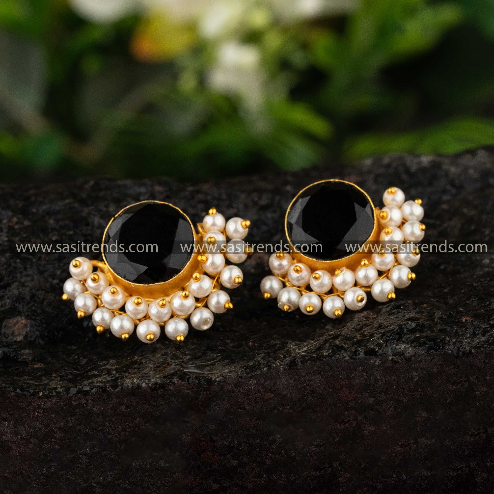 Sasitrends | Round Shaped Stone Gold-Plated Earrings with Pearl Embellishments - Sasitrends