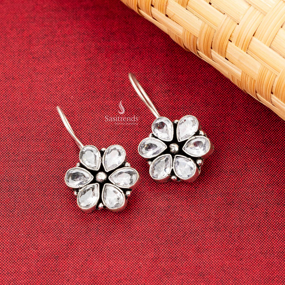 Floral Design Clear Crystal Oxidised Earrings sasitrends