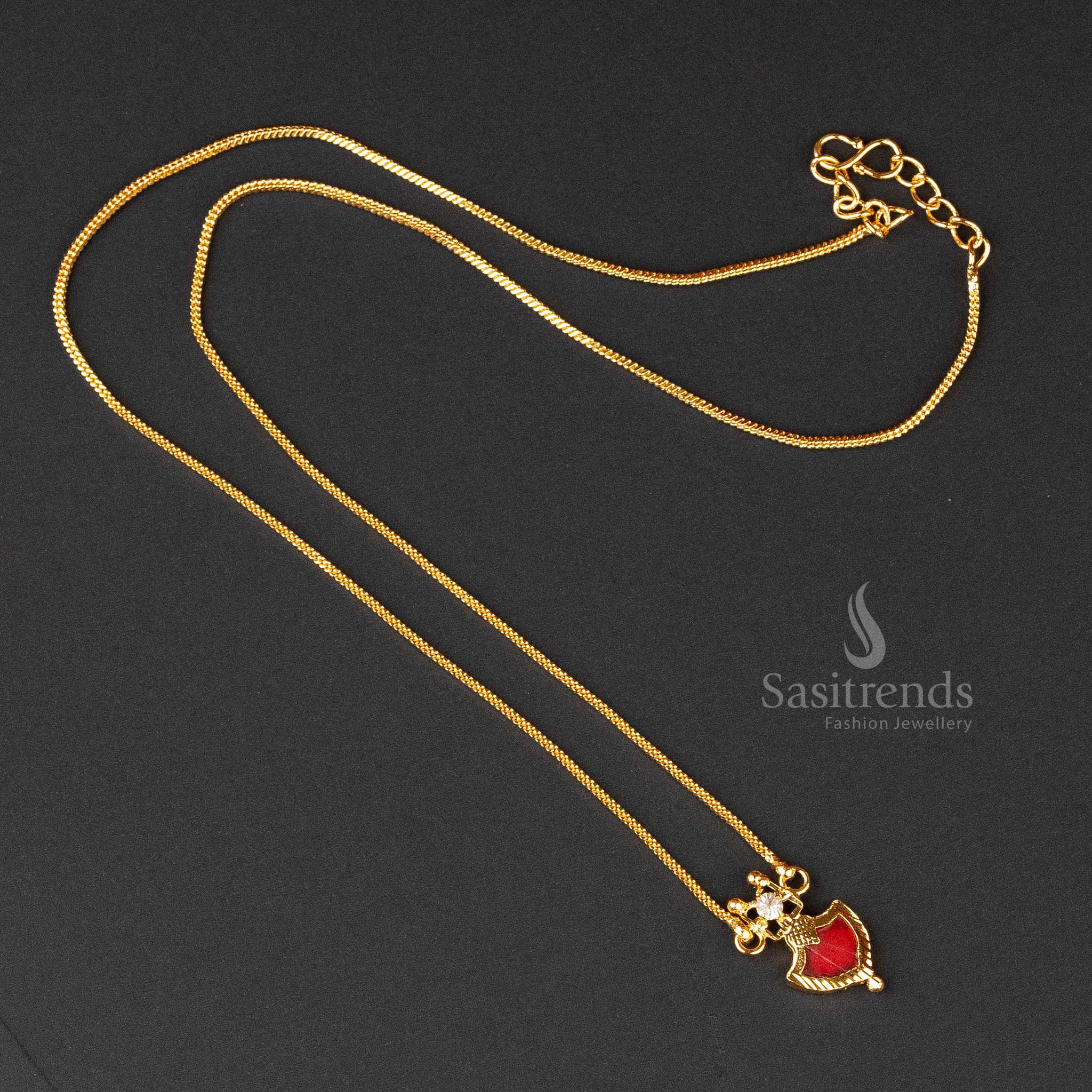 Lush gold-plated Palakka square chain set featuring a radiant red pendant centerpiece - Sasitrends