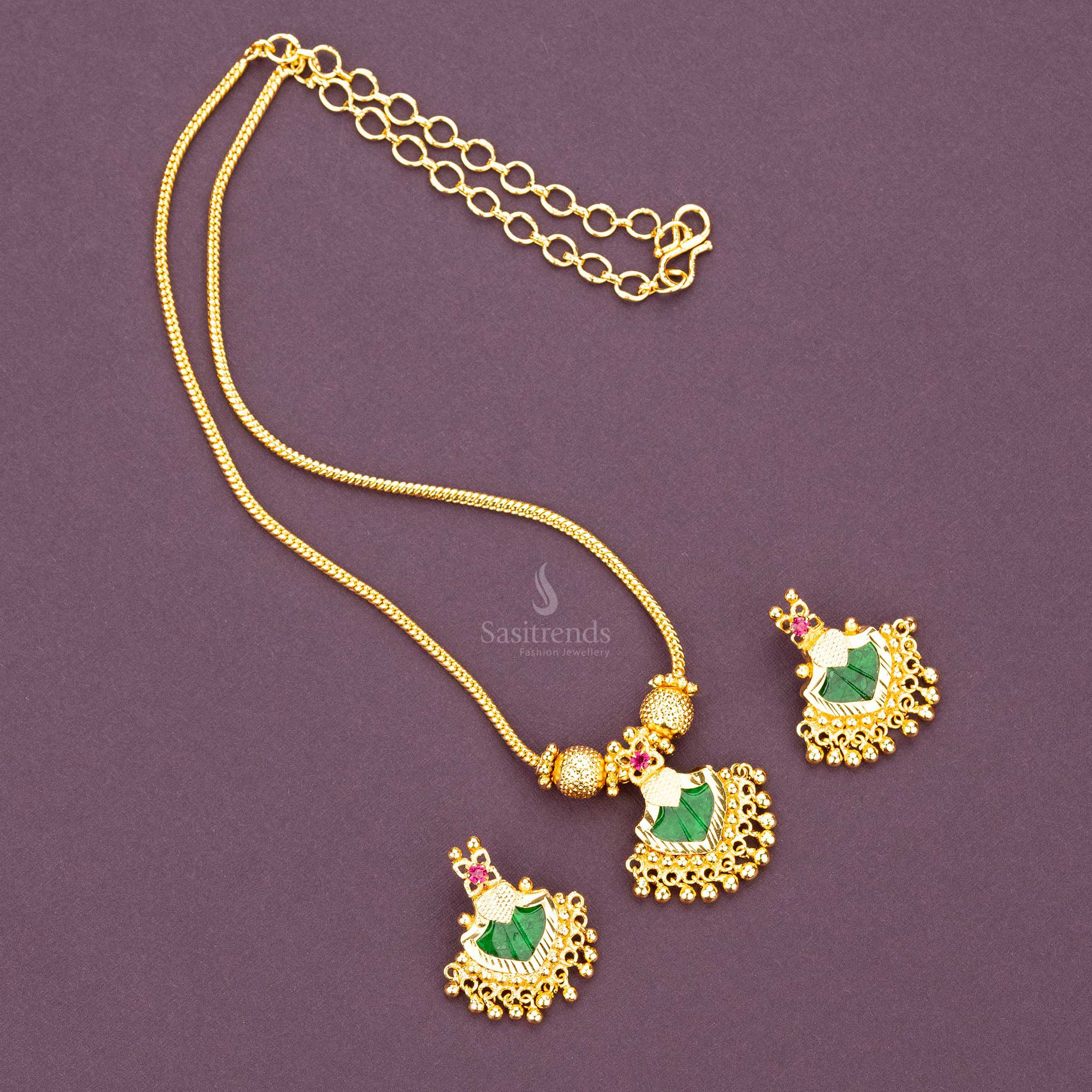 Traditional Micro Gold Plated Green Kerala Palakka Stone jewellery Set Sasitrends