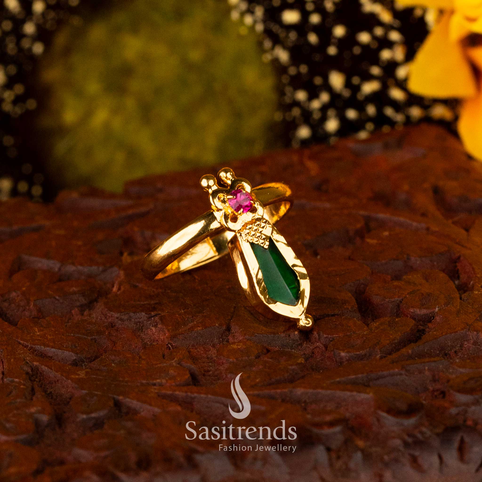 Traditional Kerala Micro Gold Plated Green Nagapadam adjustable rings - Sasitrends





