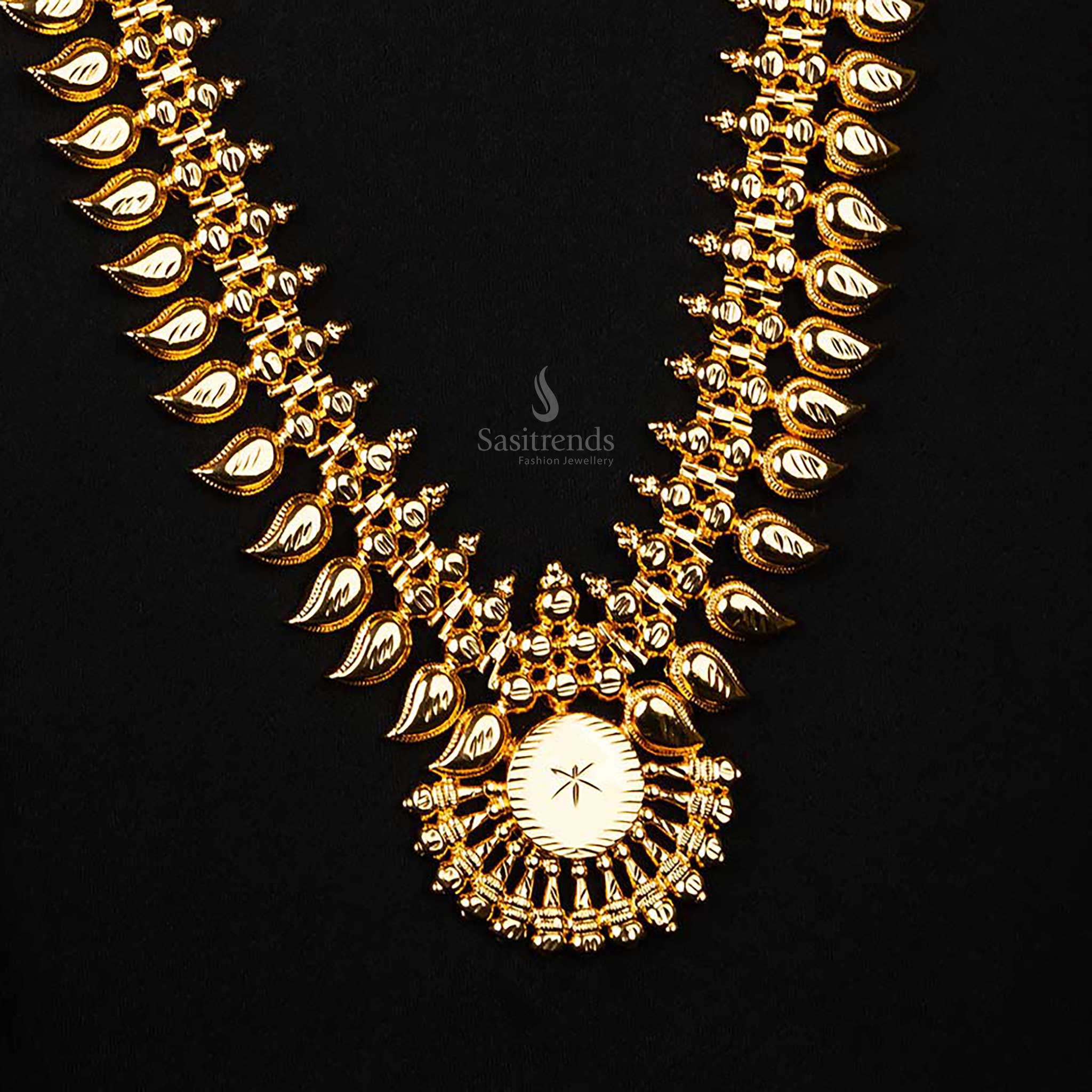 Kerala wedding mango haram necklace with delicate golden balls and engraved pendant 