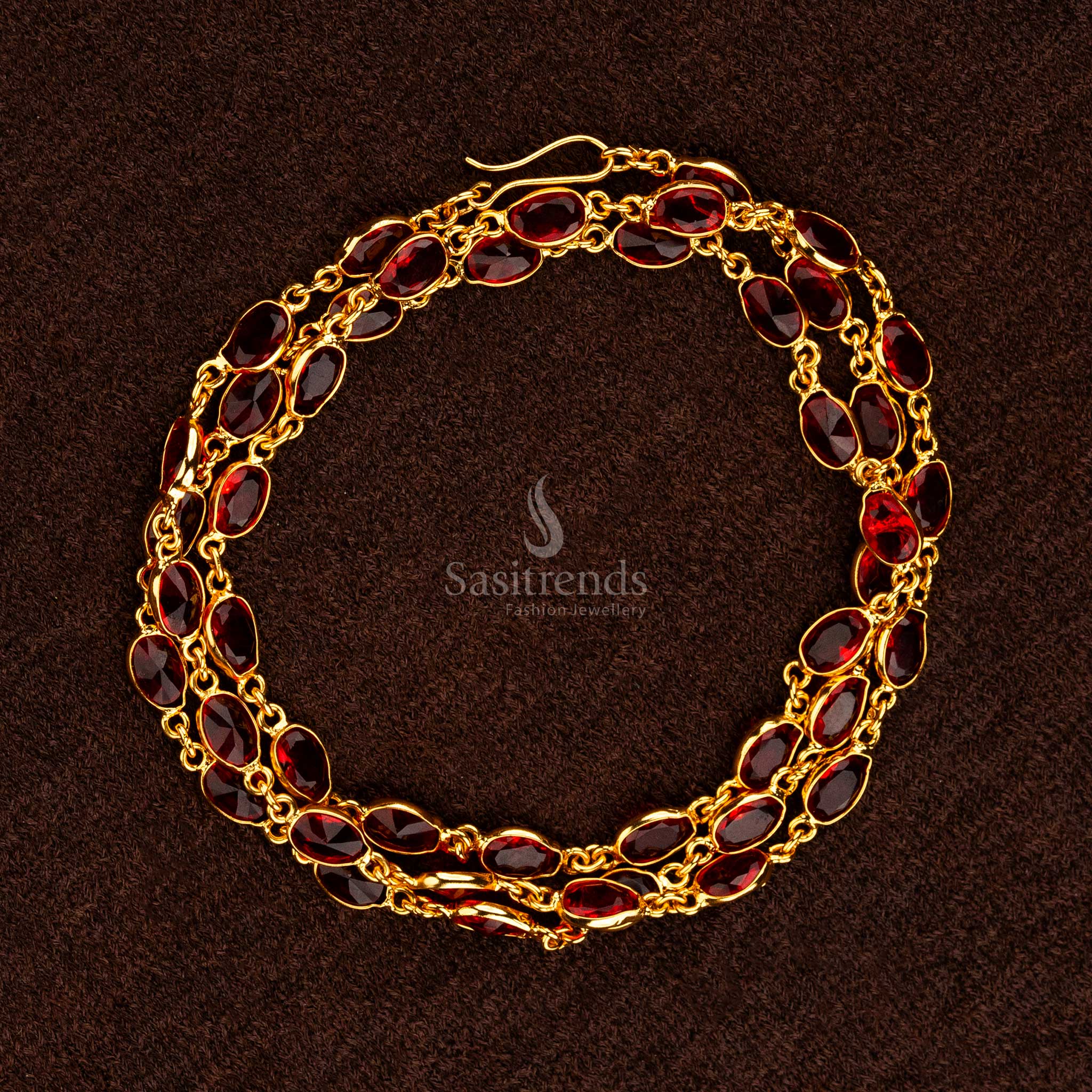 Trendy oval designer Red chain with vibrant stones for any occasion sasitrends