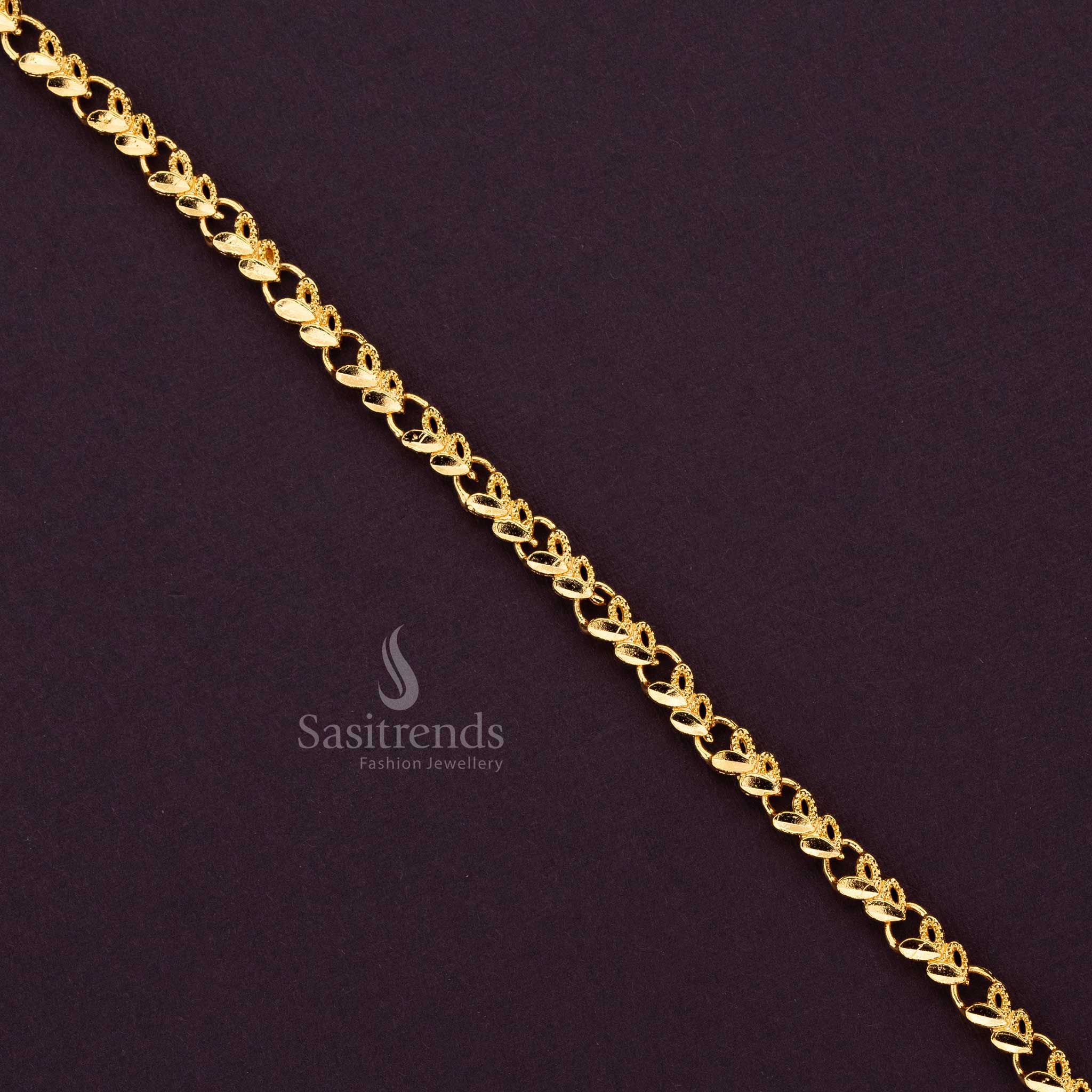 Premium micro gold-plated heart bracelet perfect for traditional and special occasions - Sasitrends