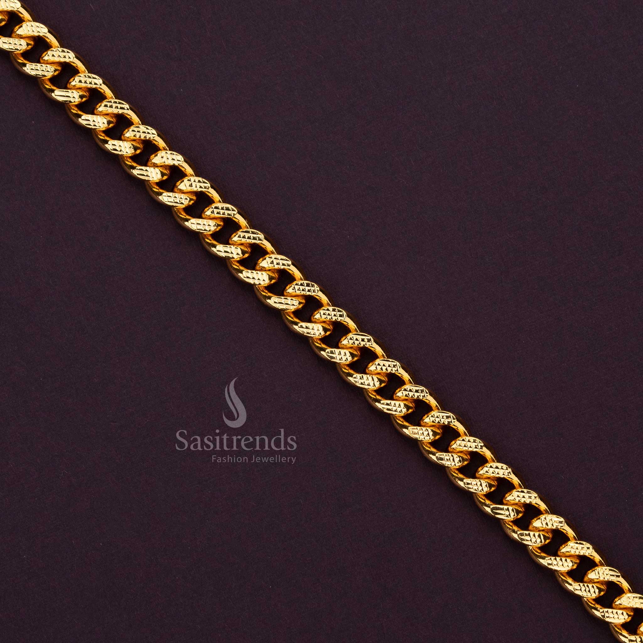 Elegant micro gold-plated men's bracelet with a sleek, minimalistic design, perfect for adding a subtle yet refined touch to everyday or formal wear - Sasitrends