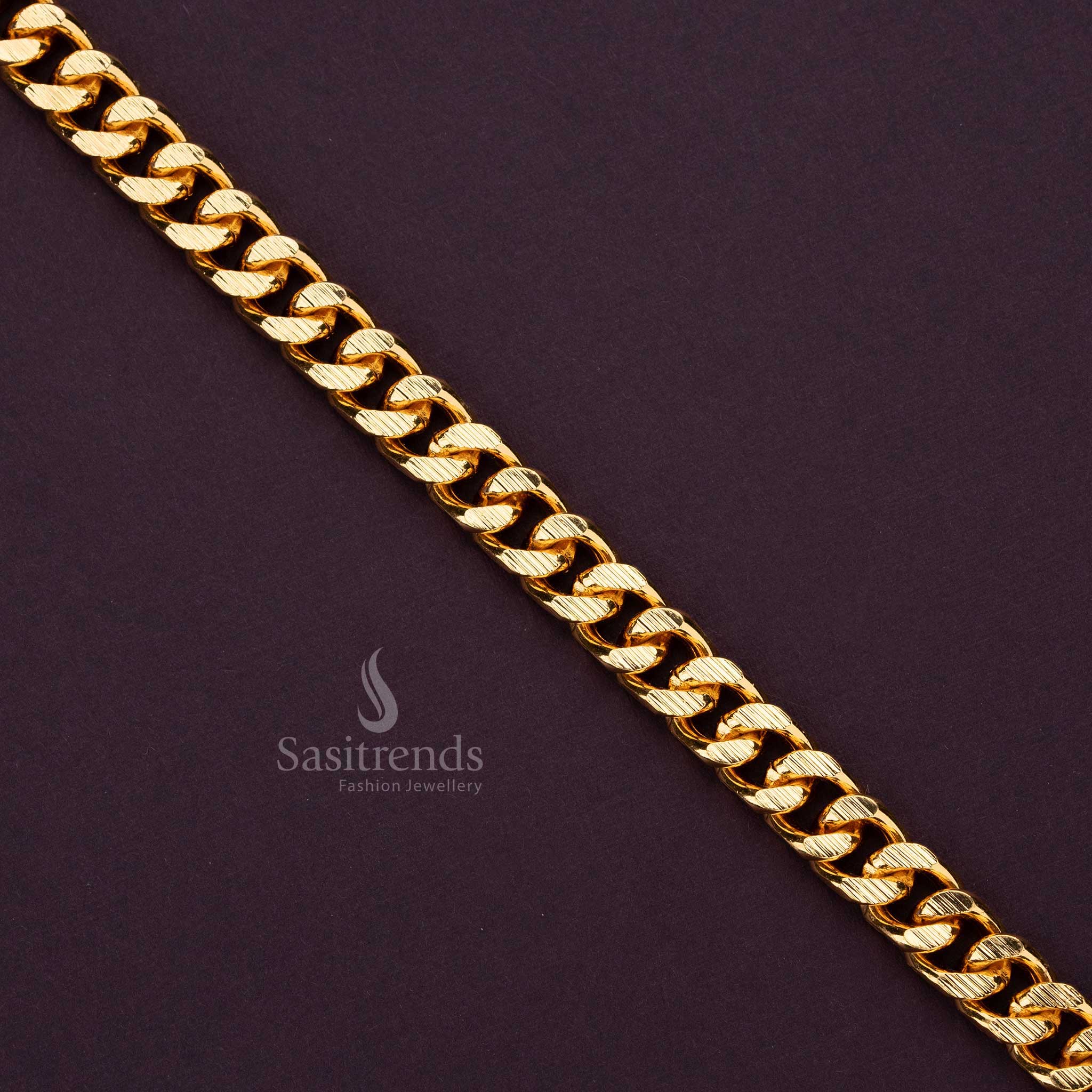 Micro Gold plated bracelet for men, styled for weddings and festivals - Sasitrends