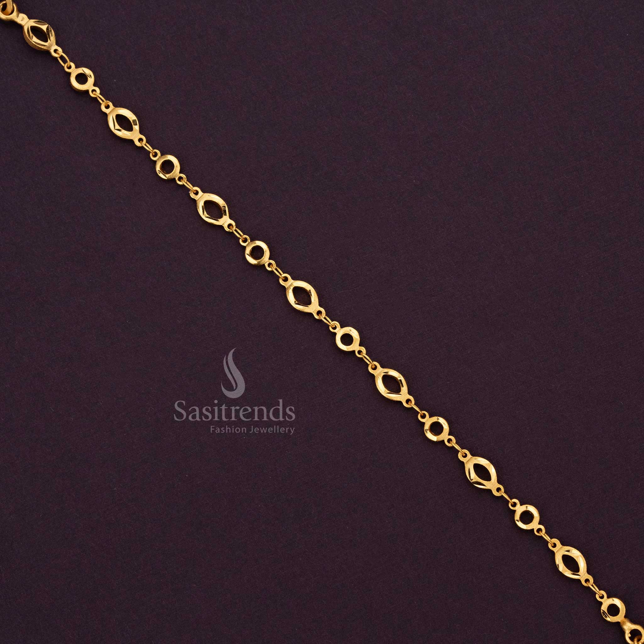 Stylish micro gold-plated round oval bracelet with intricate design for a modern look - Sasitrends