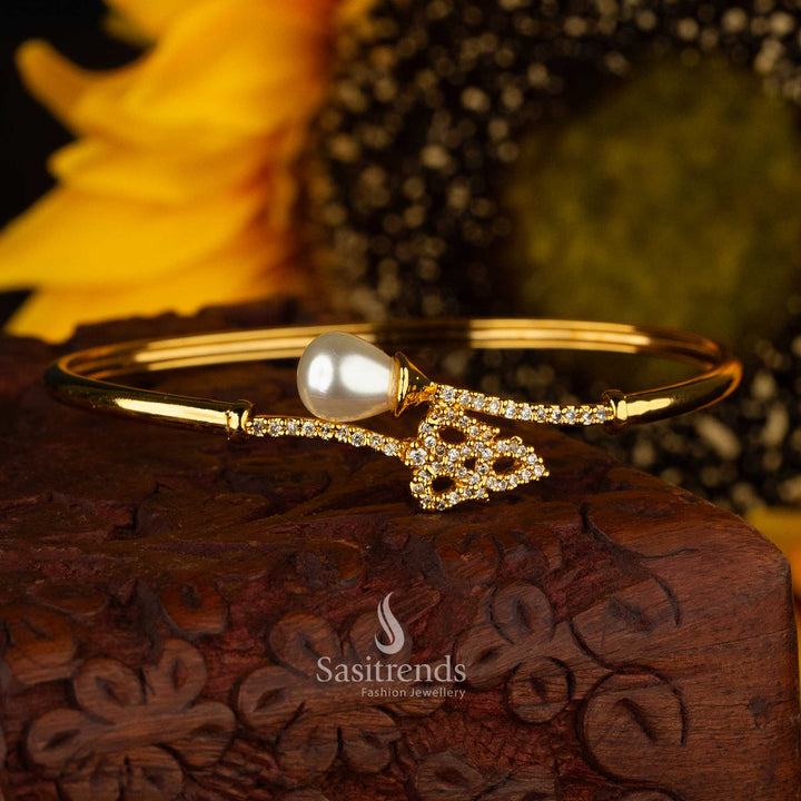 Openable kada bracelet with pearl accent, micro gold-plated and white American Diamond-studded - Sasitrends