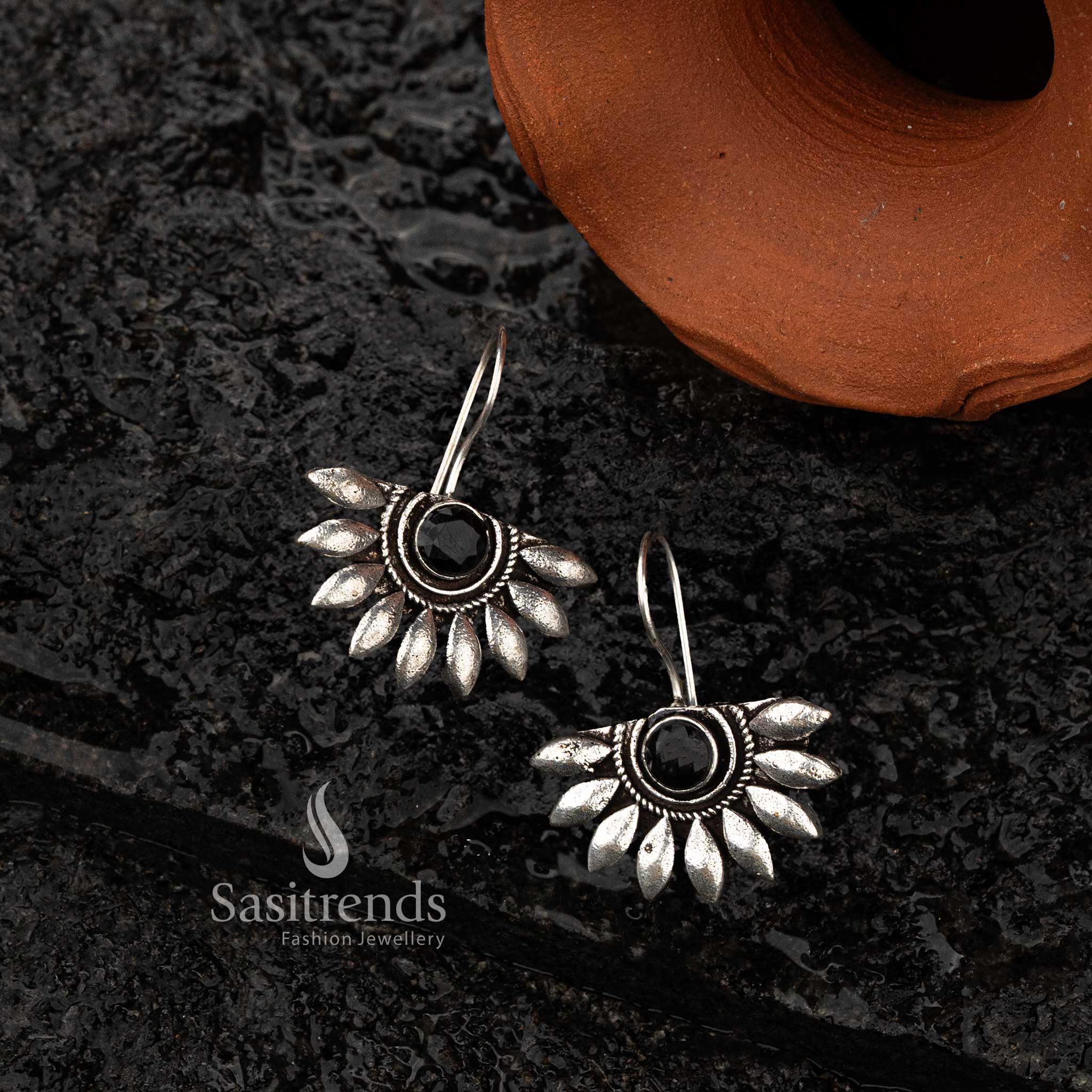 Black stone oxidised silver fan earrings with marquise design - Sasitrends