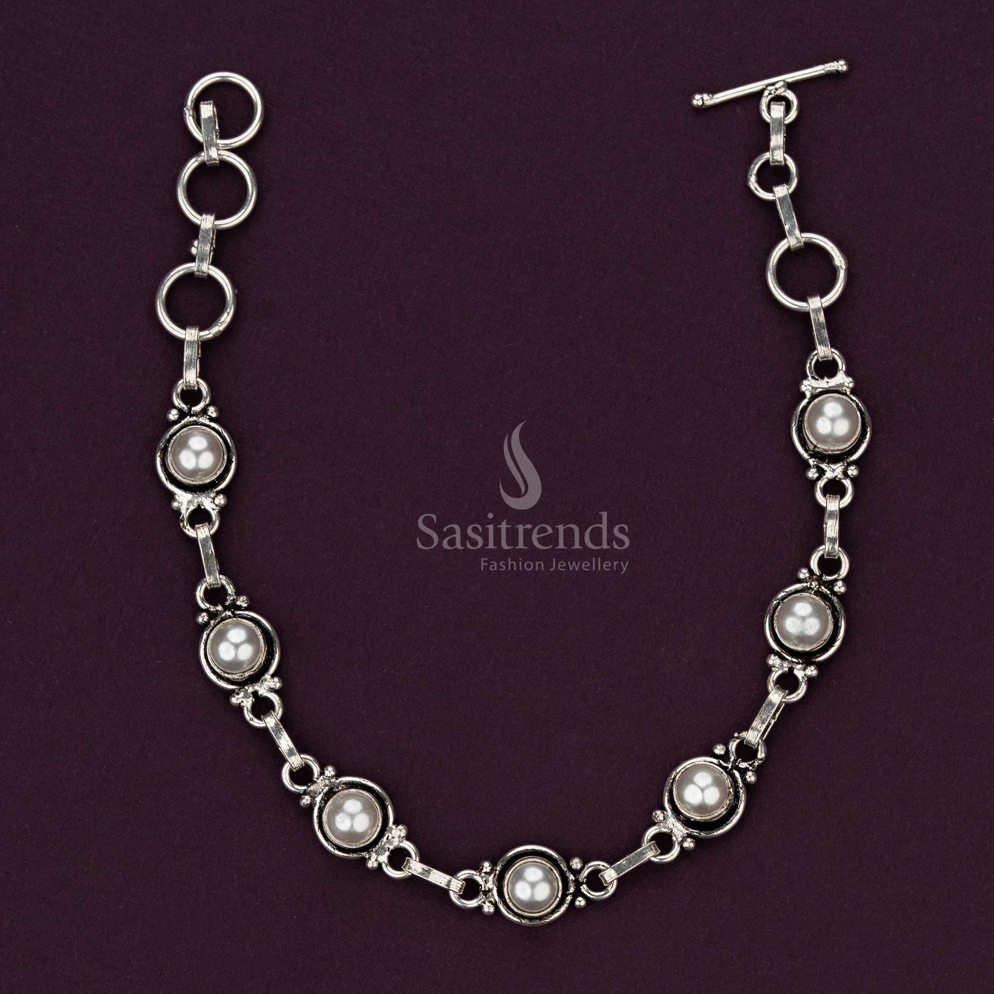 Oxidised bracelet with Pearl and toggle closure design - Sasitrends