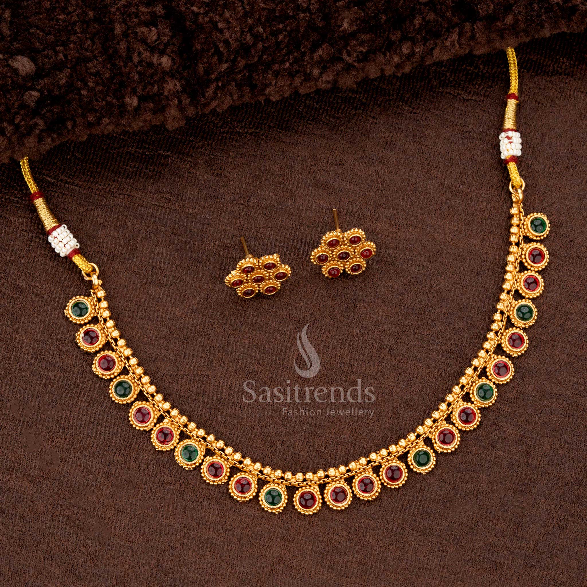 Traditional matte gold temple necklace with ruby-green circular designs - Sasitrends