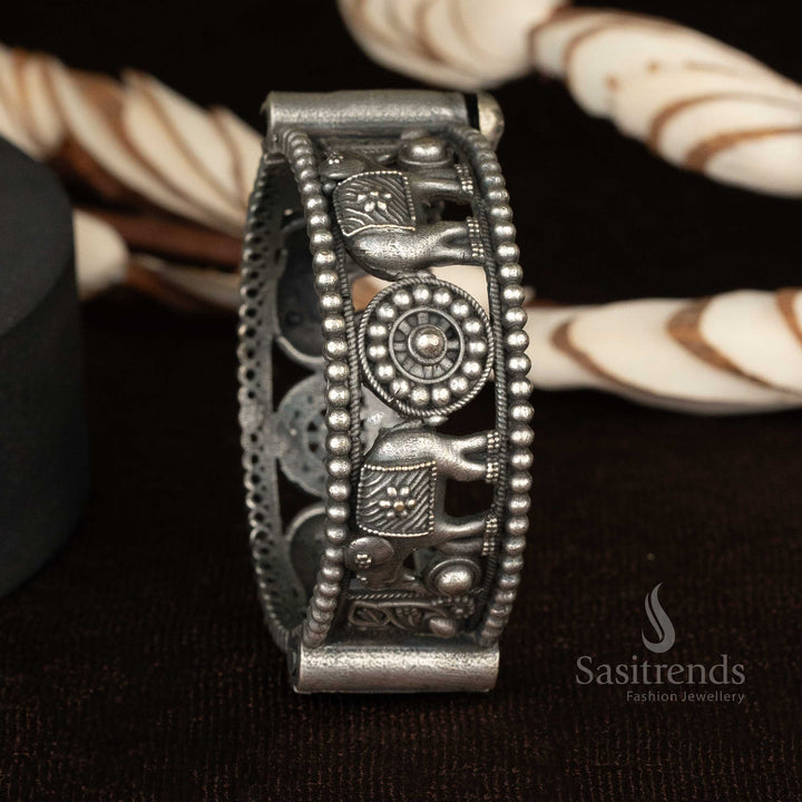 Minimalist oxidised bangle with dotted texture and modern elephant design - Sasitrends