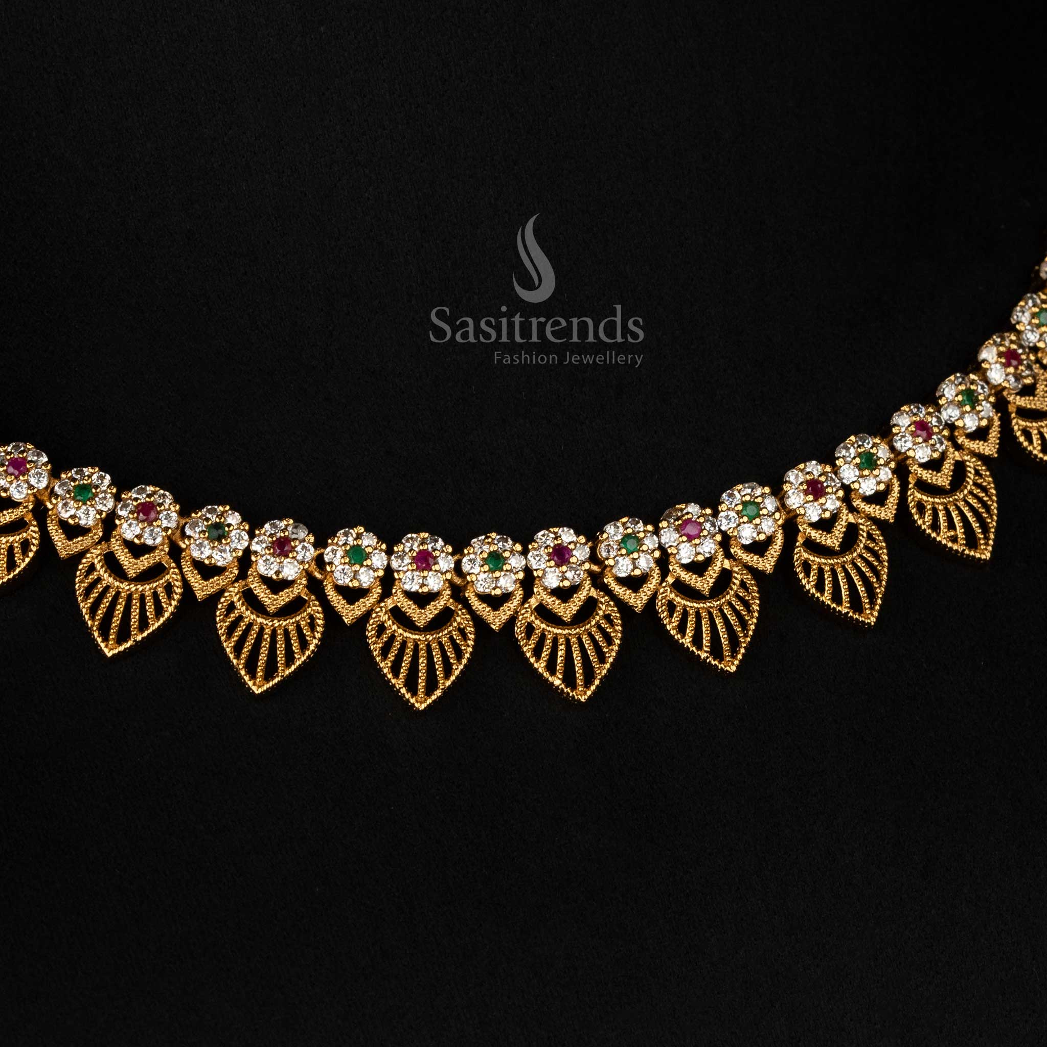 Elegant matte gold temple necklace set with floral detailing and intricate craftsmanship – Sasitrends