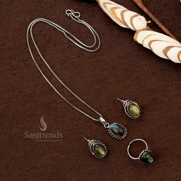 Oxidised finish chain jewellery set with oval stone pendant and details - sasitrends