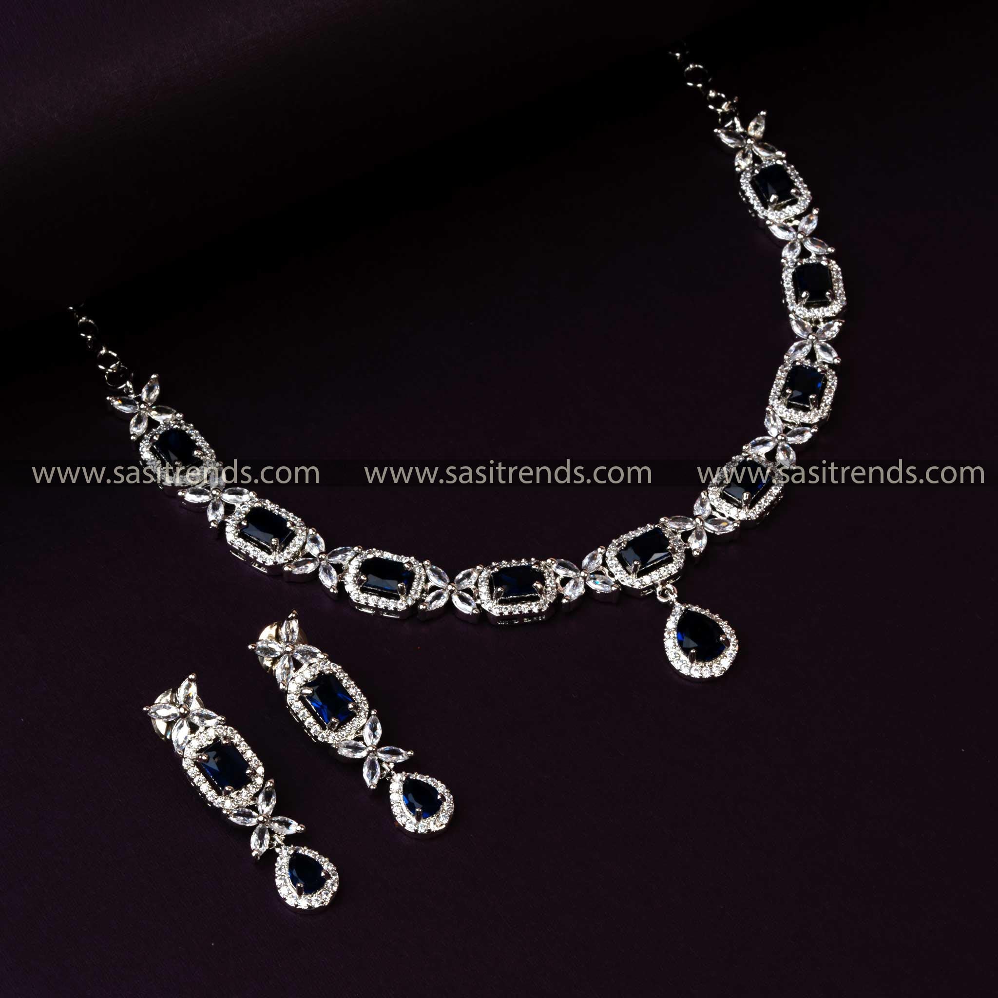 Shops Simple Floral Necklace Set in Rhodium