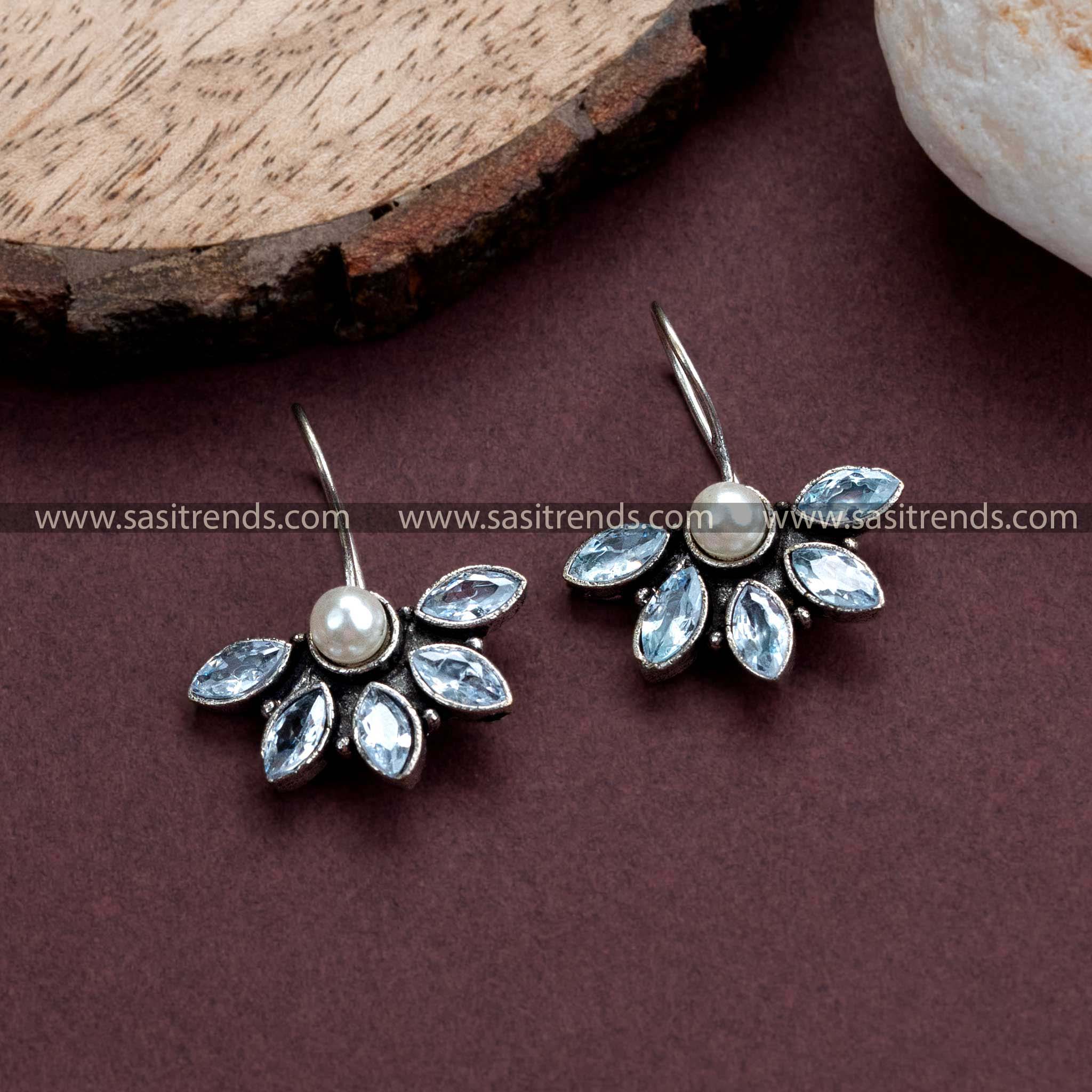 Silver leaf dangle earrings with oxidized silver hooks retailer on the top