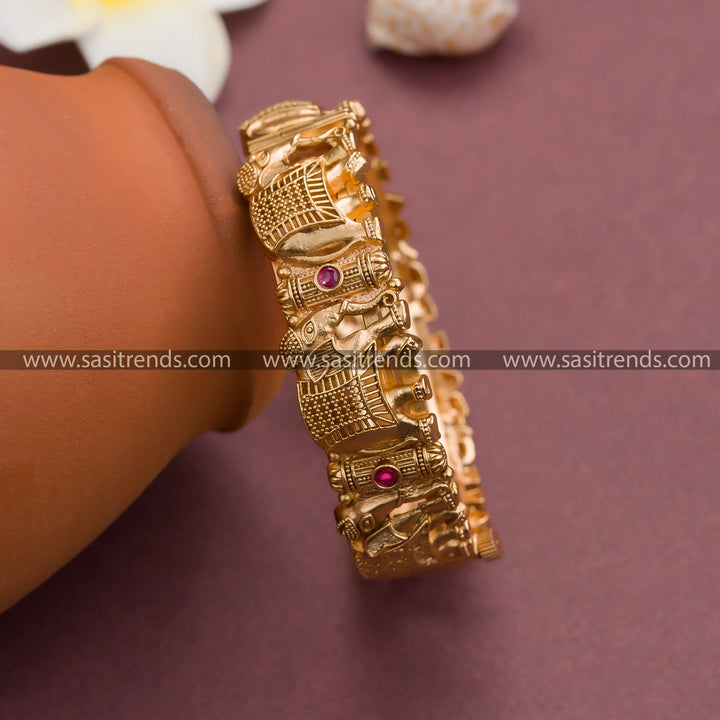 Bridal Temple Kada Bangles: Elegance Redefined