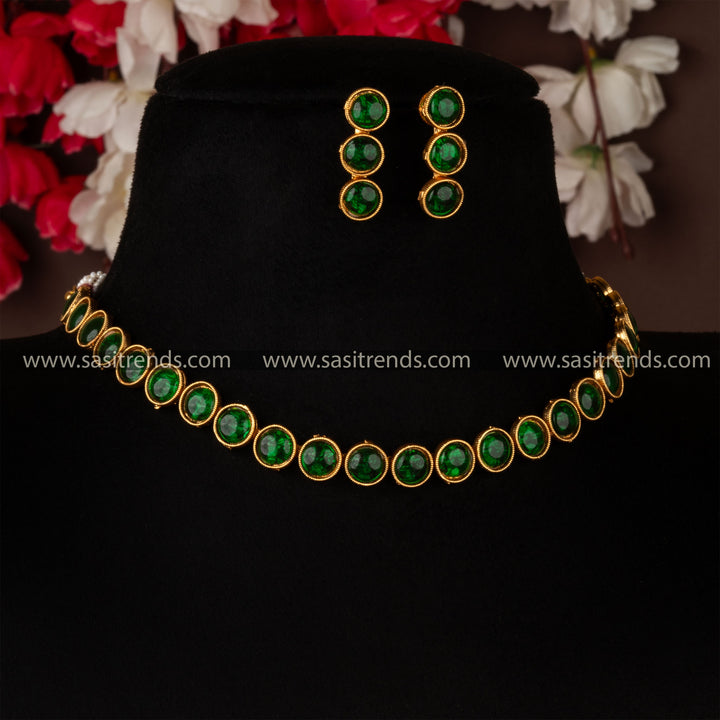 Temple Wear Antique Green Round Kemp Necklace Earrings