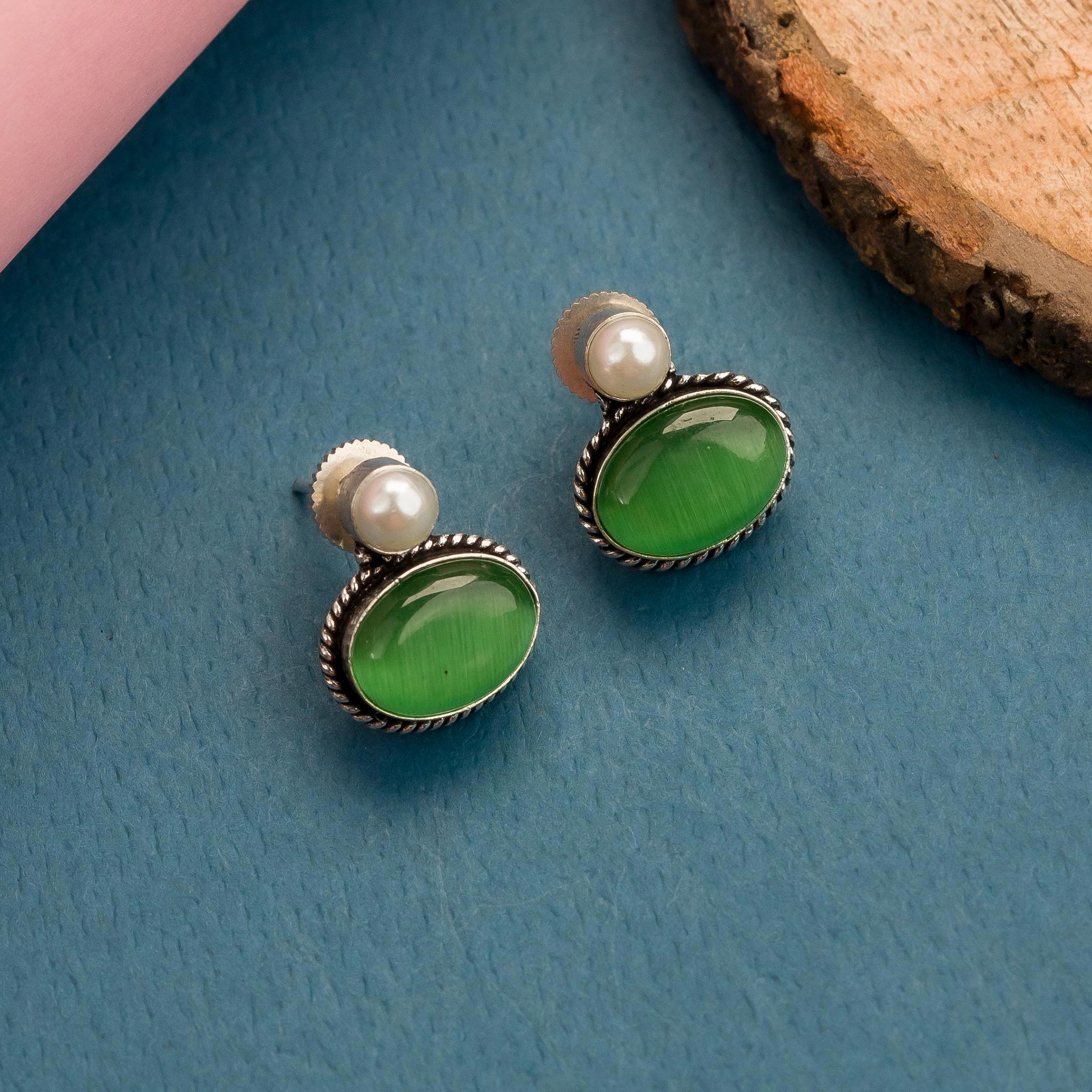 Indian 925 solid silver earrings, handmade silver earrings, outlet Green Stone Antique silver stud earrings, women fashion jewelry,