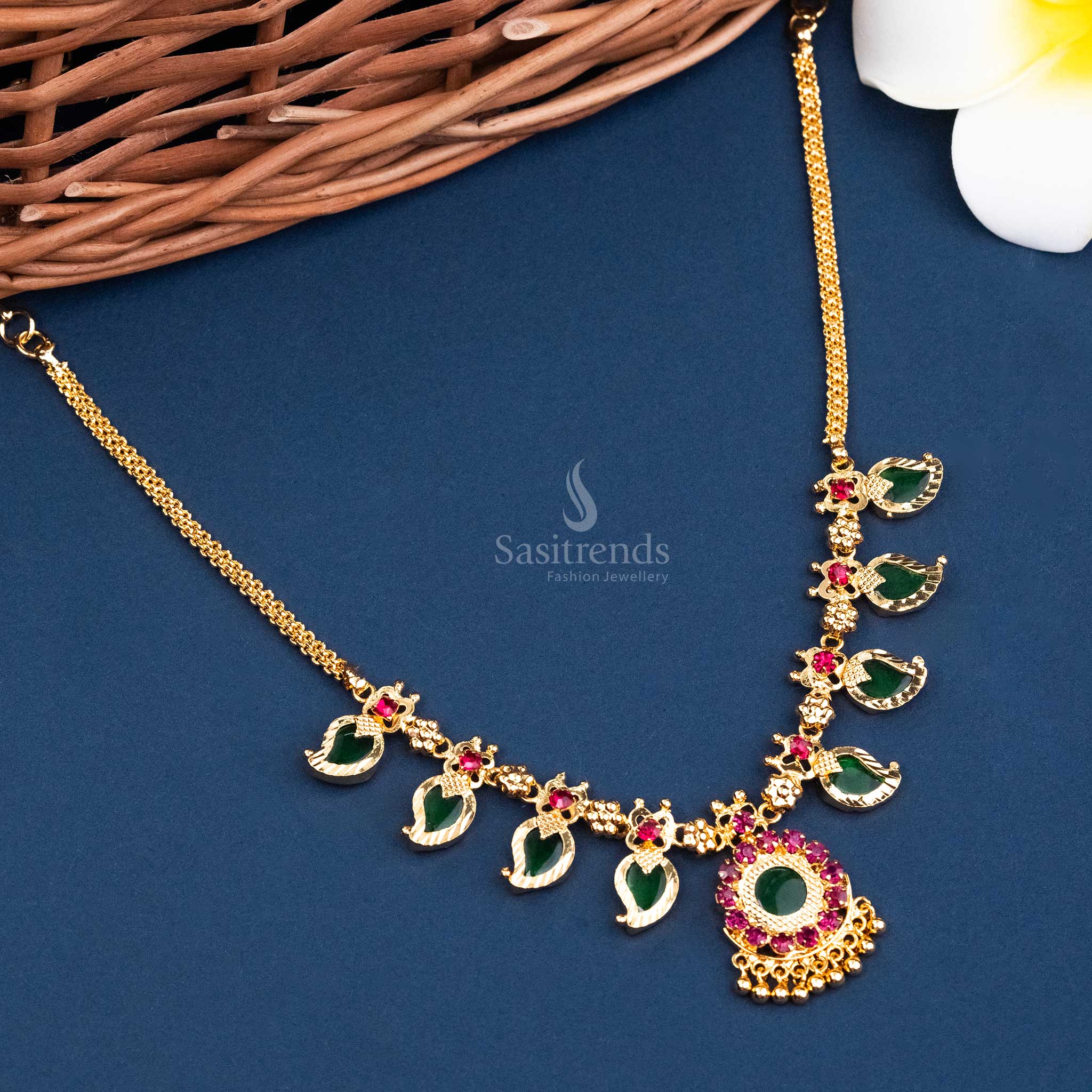 Intricate Four Petal Mango Leaf Palakka Gold Plated Necklace - Cultural Beauty - Sasitrends
