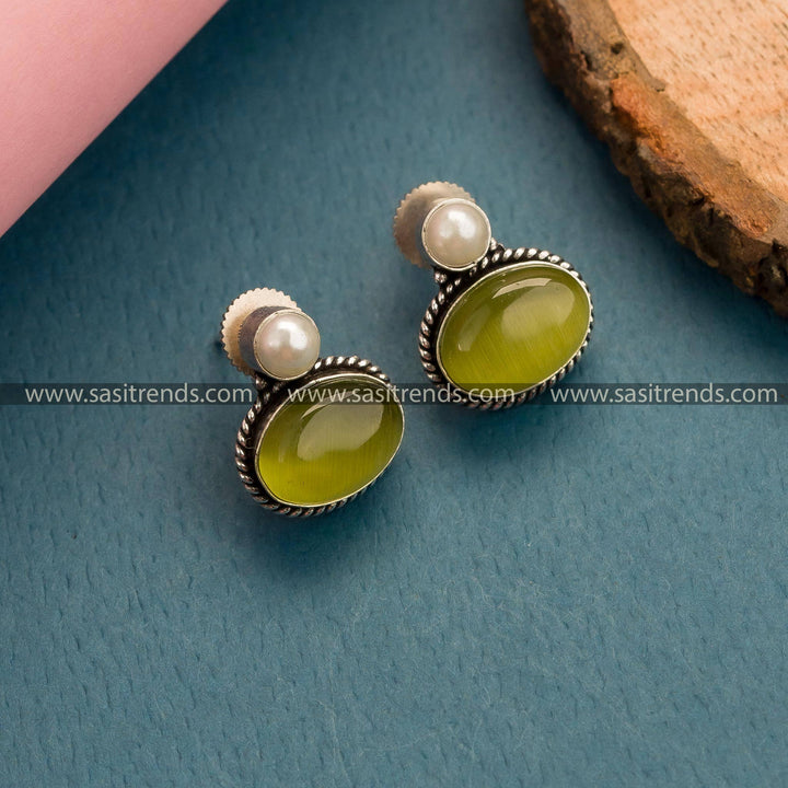 Unique Pear-Colored Oval Monalisa Stone Earrings - A Blend of Tradition and Trend in Oxidized German Silver