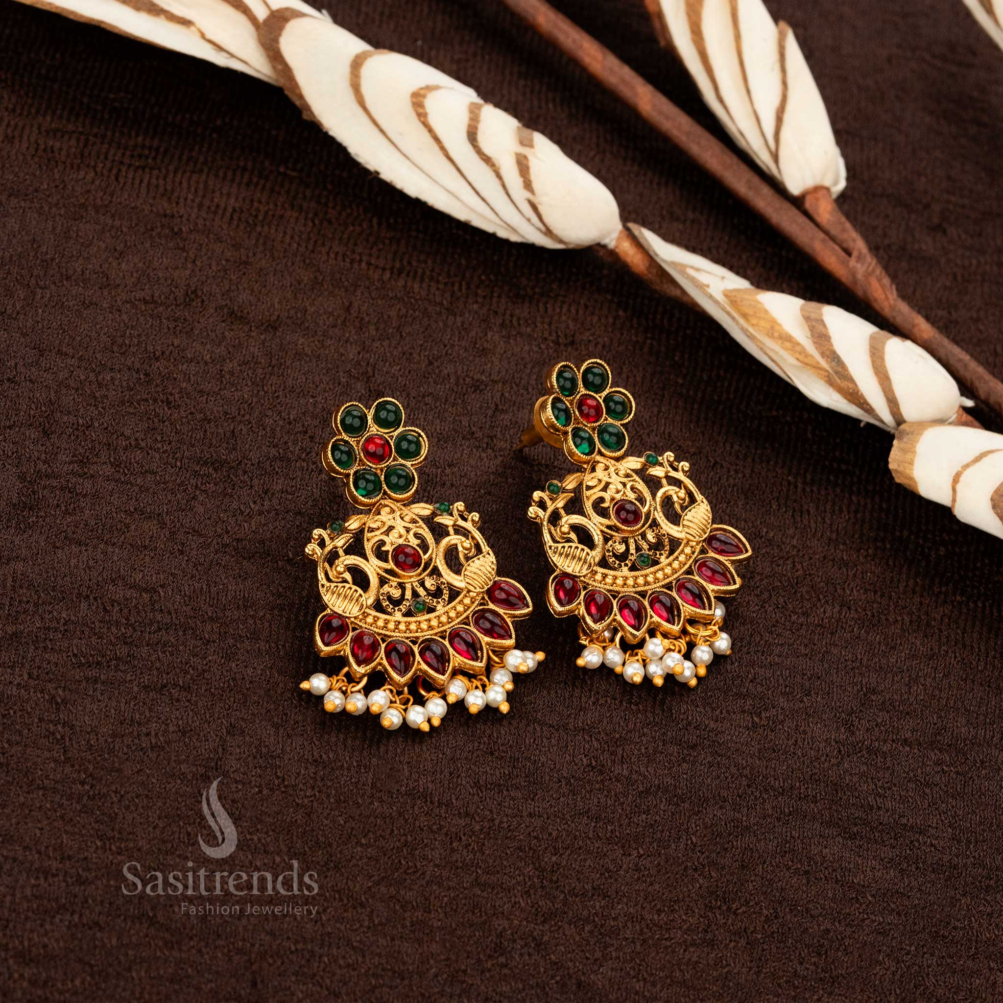 Elegant Classic Matte Gold Peacock With Floral Patter Ruby Green Jewellery Set Earrings - Sasitrends