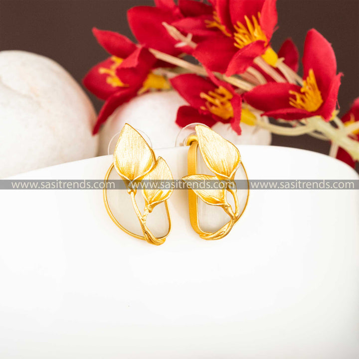 Traditional Gold Plated Push Back Leaf Pattern White Stone Studded Earrings