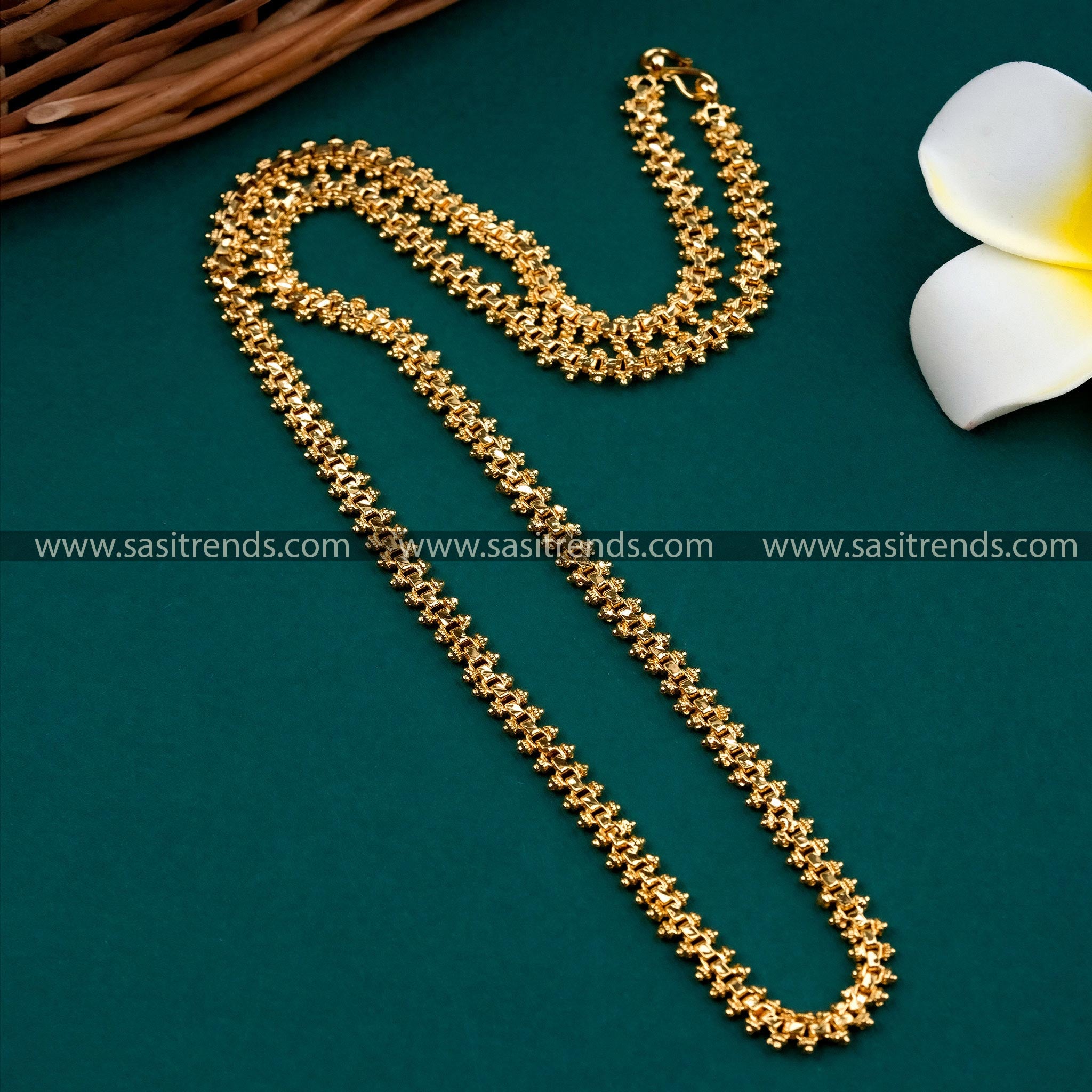 Festive Collection Micro Gold Plated Chain New Model - Sasitrends