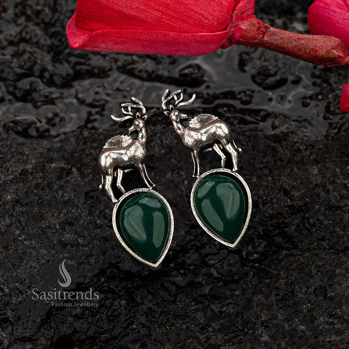 Green Monalisa stone oxidised silver earrings with deer - Sasitrends