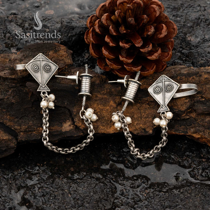 Attractive oxidised earcuff with kite design for modern style - Sasitrends 