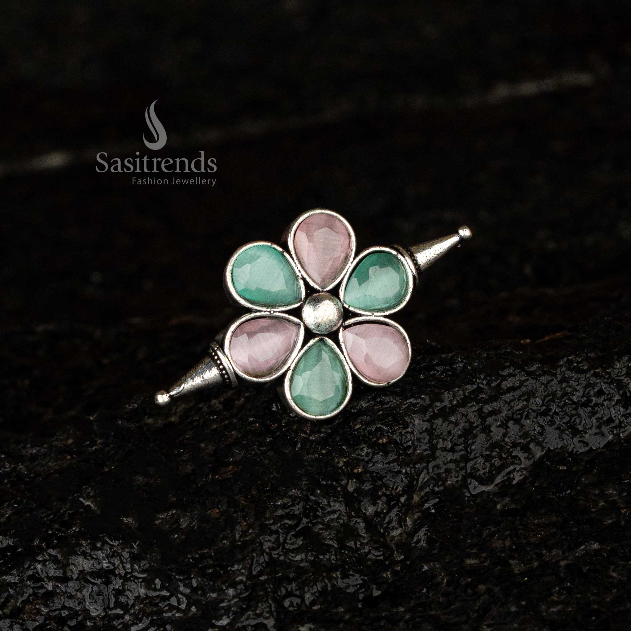 Oxidised flower adjustable ring with pastel pink and mint green pear-shaped stones - Sasitrends