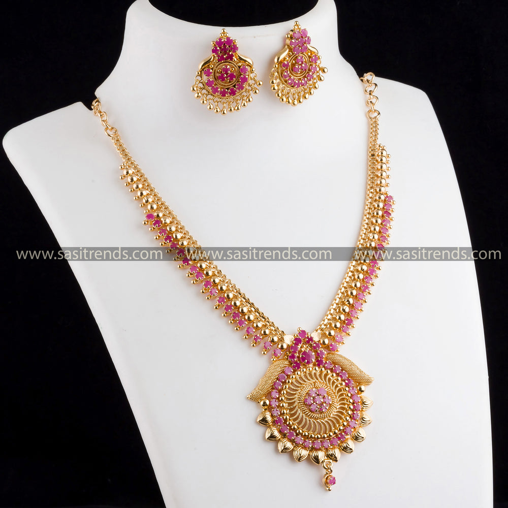 Sasitrends Exquisite Flower-Design Microgold-Plated Necklace Jewellery Set with AD stones - Sasitrends