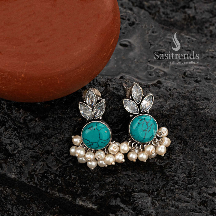 Turquoise oxidised silver earrings with round gemstone and pearls - Sasitrends